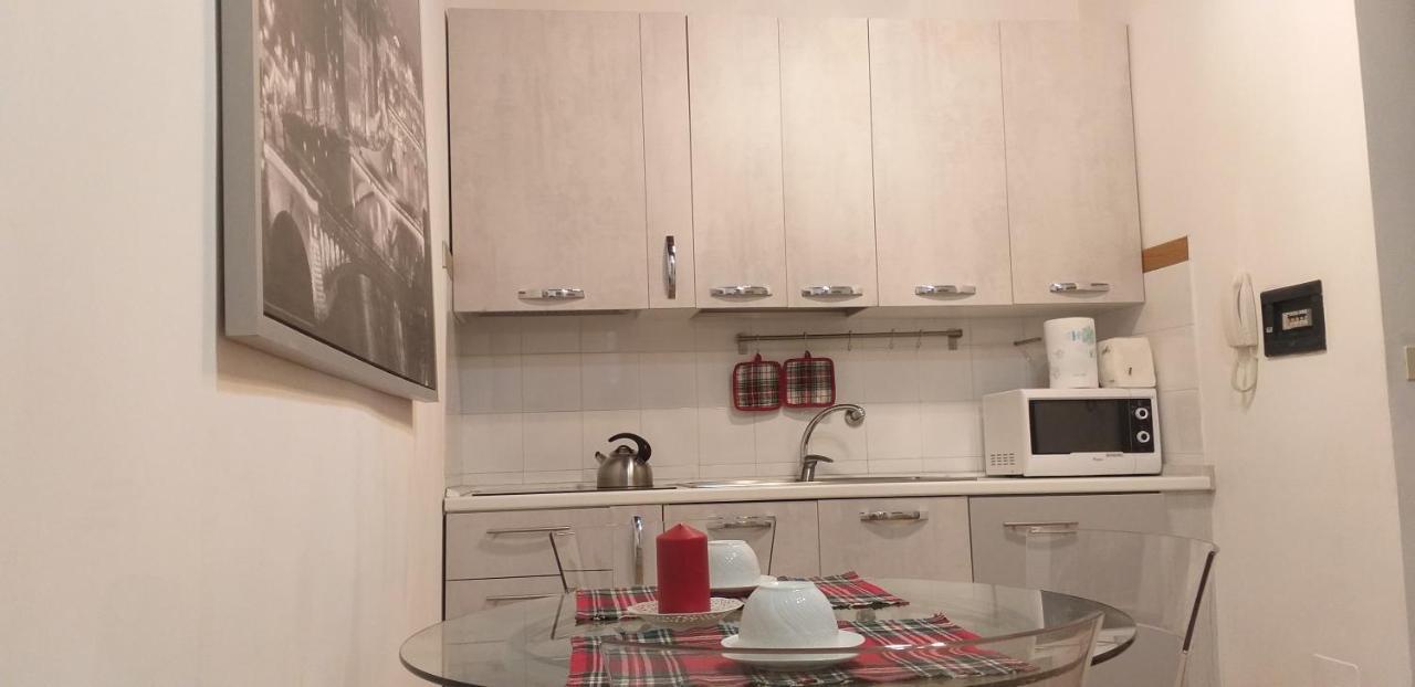 Cozy Navona Apartment Рим Екстериор снимка